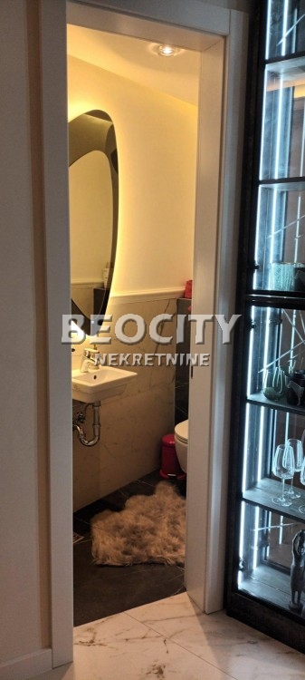 Trosoban stan, 80 m2, Savski venac ID: 92201 12