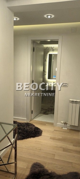 Trosoban stan, 80 m2, Savski venac ID: 92201 13