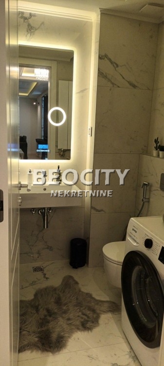 Trosoban stan, 80 m2, Savski venac ID: 92201 14