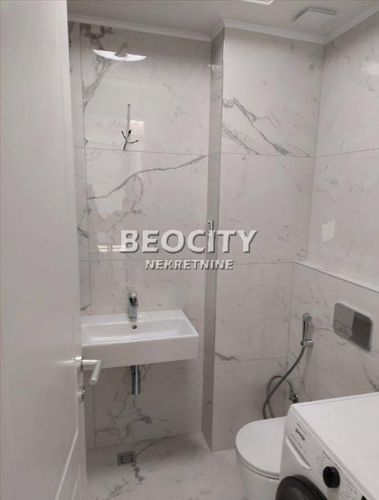 Trosoban stan, 80 m2, Savski venac ID: 92201 17