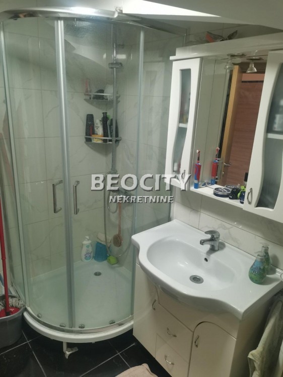 Trosoban stan, 83 m2, Centar, Milana Blagojevića Španca ID: 108223 14