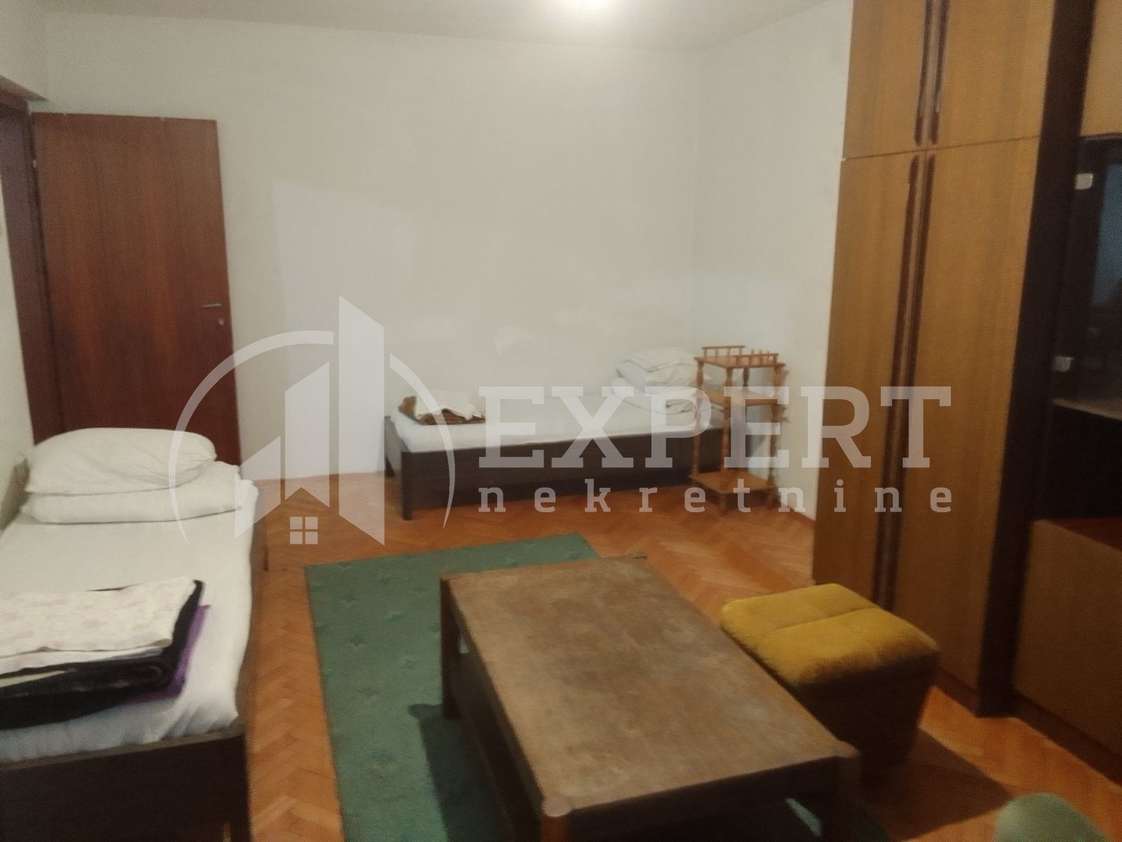 Trosoban stan, 90 m2, Trošarina, Bulevar svetog cara ID: i-09868 7