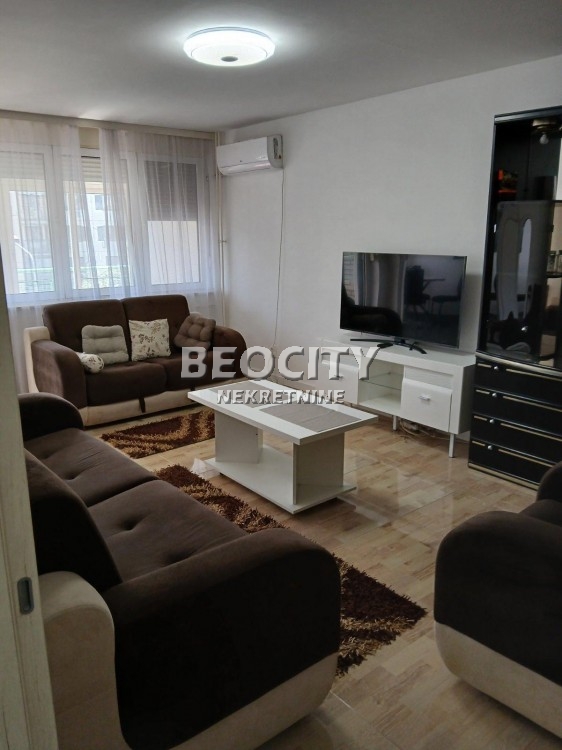 Trosoban stan, 95 m2, Centar, Nedeljka Gvozdenovića ID: 88493 1