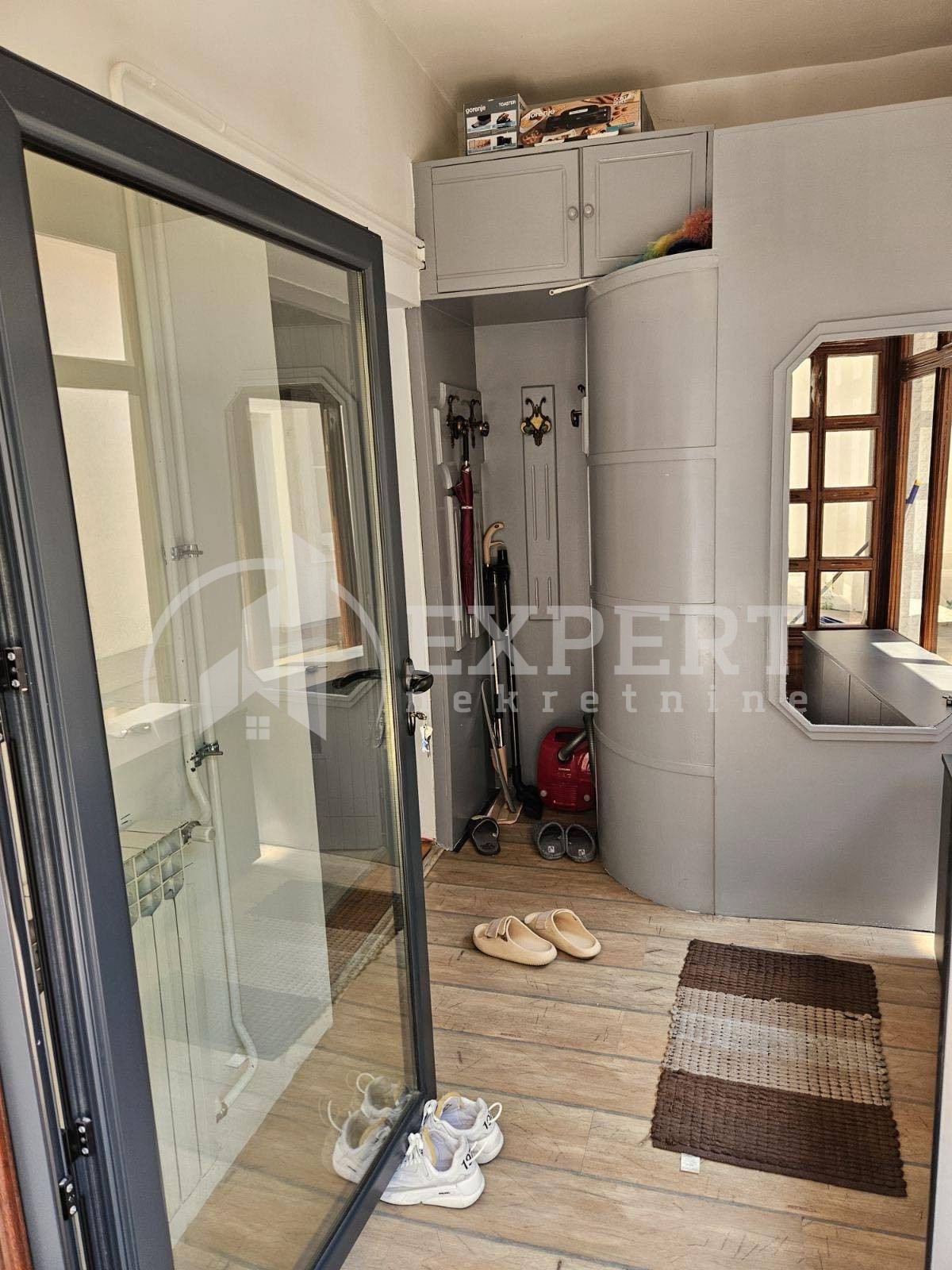 Trosobna kuća, 150 m2, Čamurlija, Bulevar 12. februar ID: i-012039 13