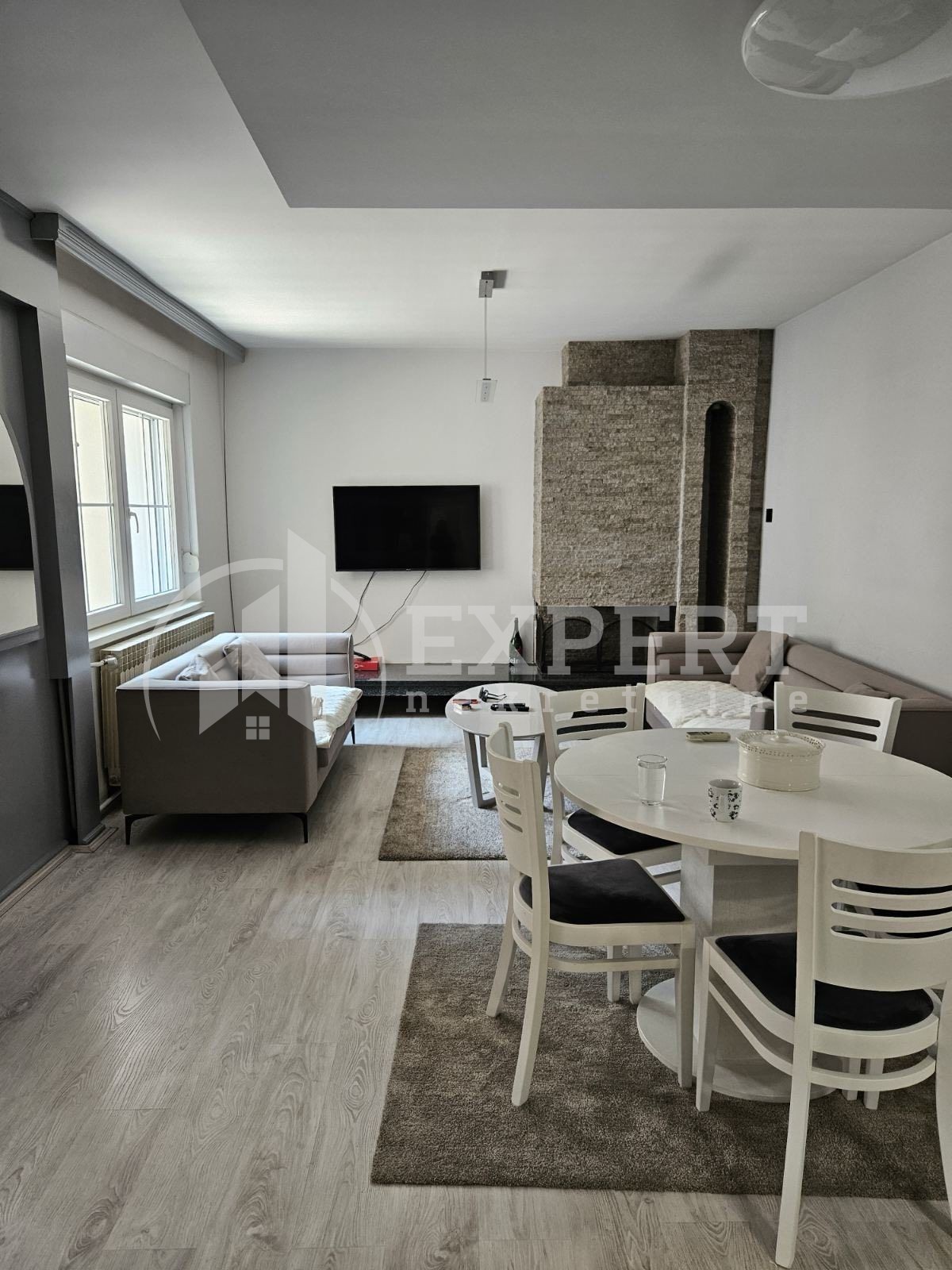 Trosobna kuća, 150 m2, Čamurlija, Bulevar 12. februar ID: i-012039 2