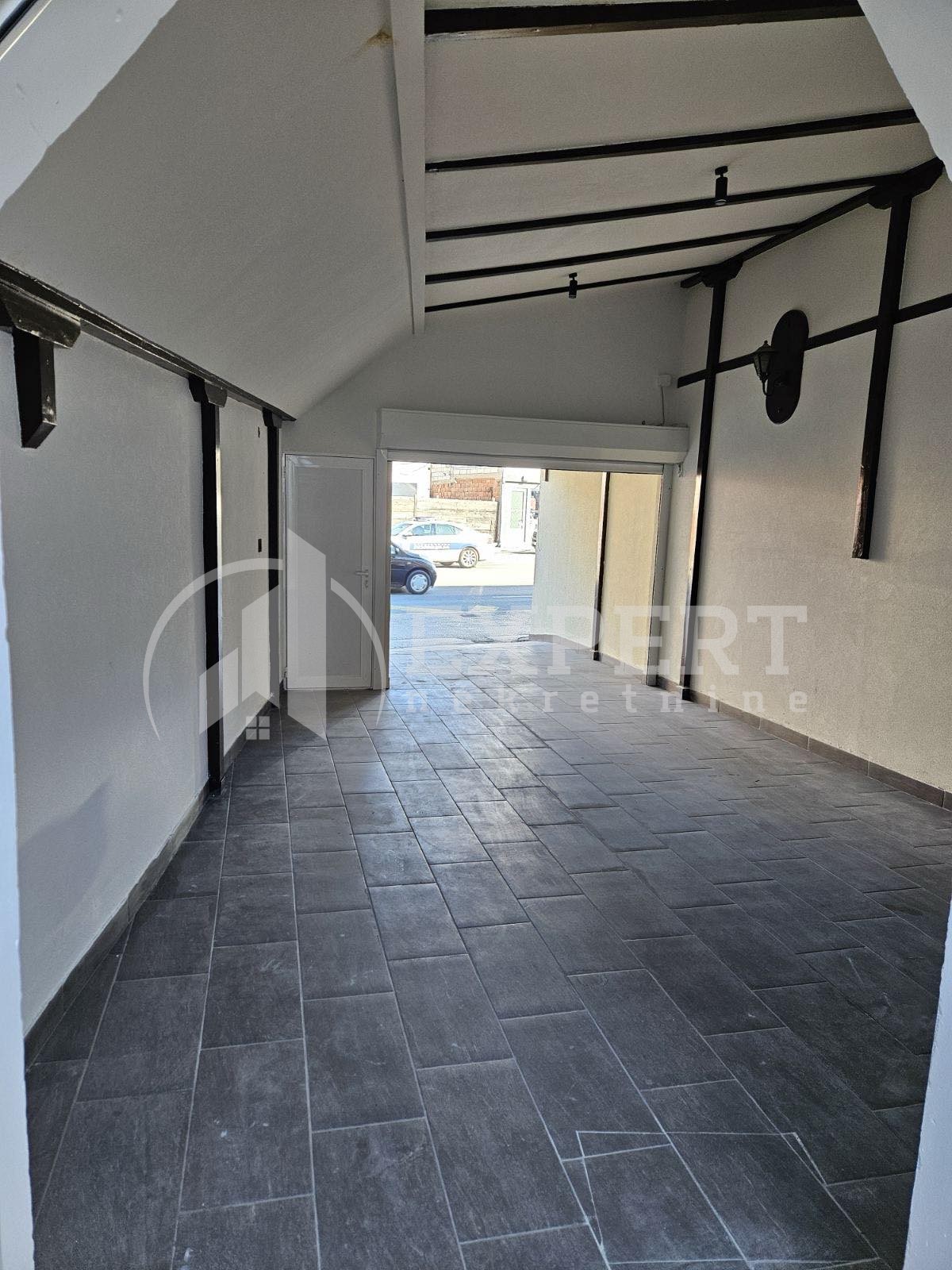 Trosobna kuća, 150 m2, Čamurlija, Bulevar 12. februar ID: i-012039 20