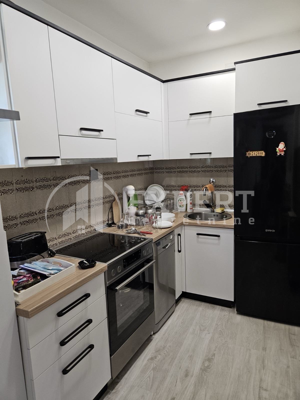 Trosobna kuća, 150 m2, Čamurlija, Bulevar 12. februar ID: i-012039 4