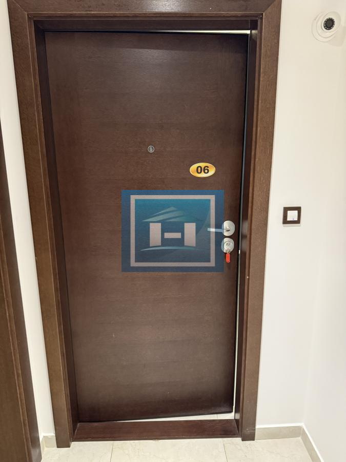 Veći luksuzan, namešten stan u Wing kompleksu 15