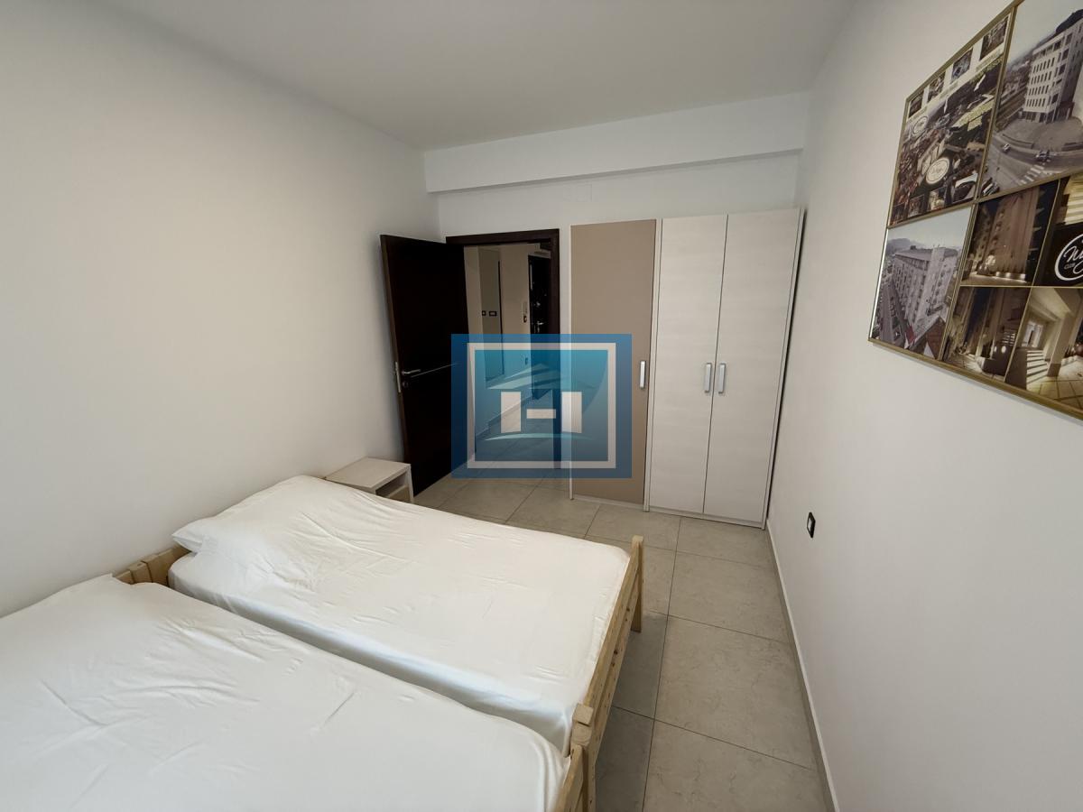 Veći luksuzan, namešten stan u Wing kompleksu- mogućnost kredita na 12 godina 5