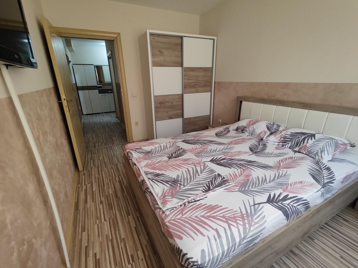 Veći,prelepo namešten jednosoban stan 8