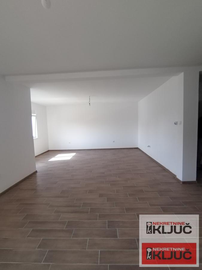 VETERNIK, 110m2, Petosoban, Novogradnja 3