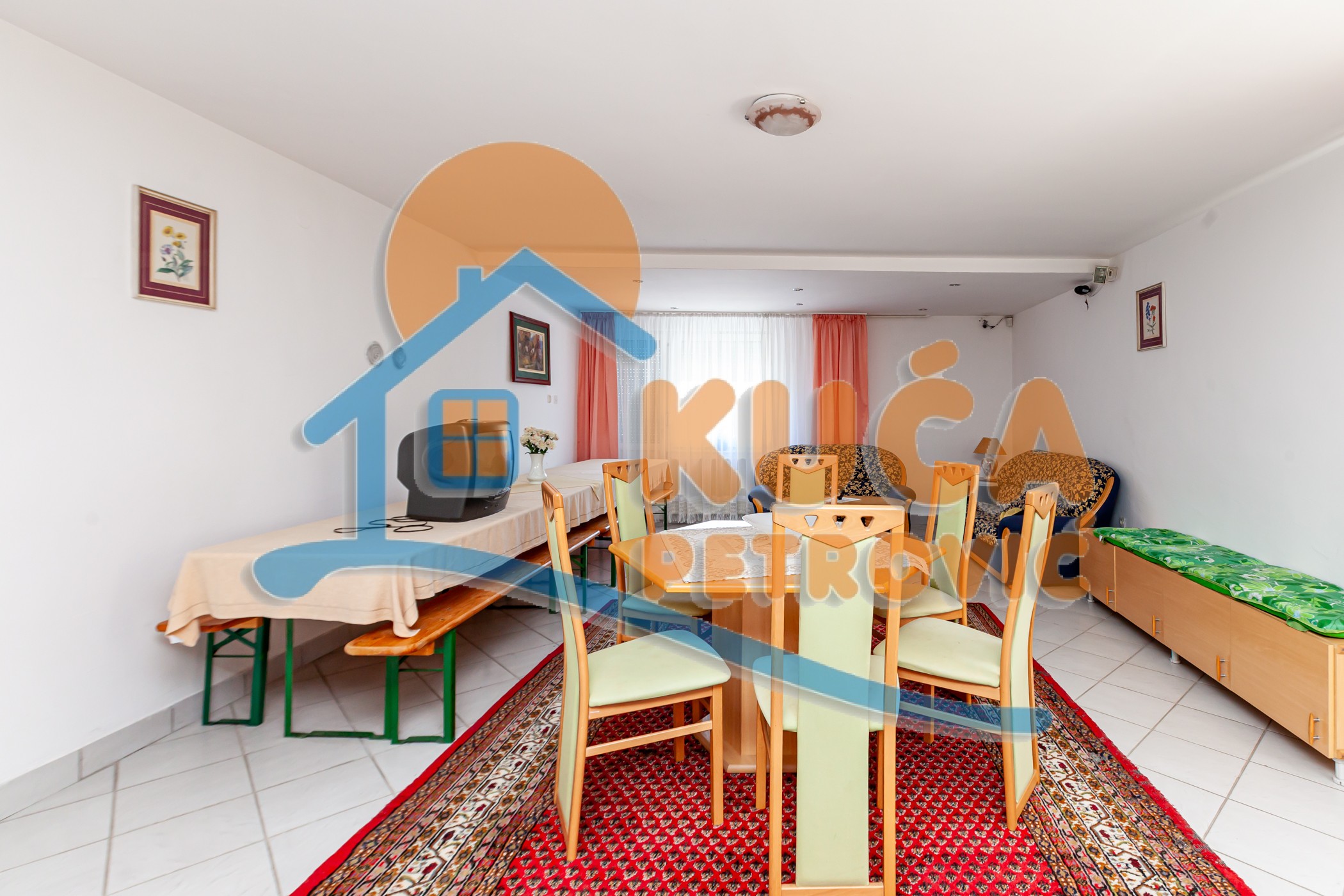 četvorosobna kuća, 500 m2, Mramorsko brdo ID: p-014459 2