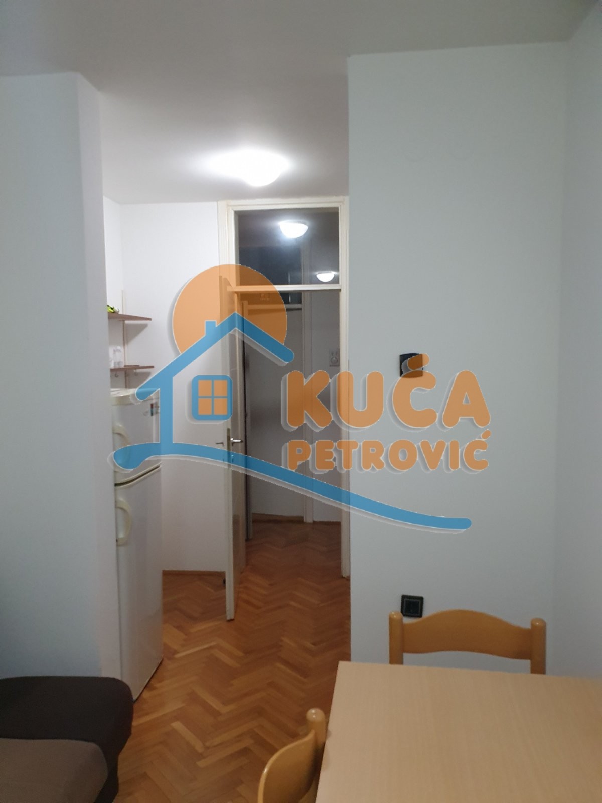 Dvosoban stan, 65 m2, Medijana, Trg kralja Aleksandra Ujedinitelja ID: i-07781 3
