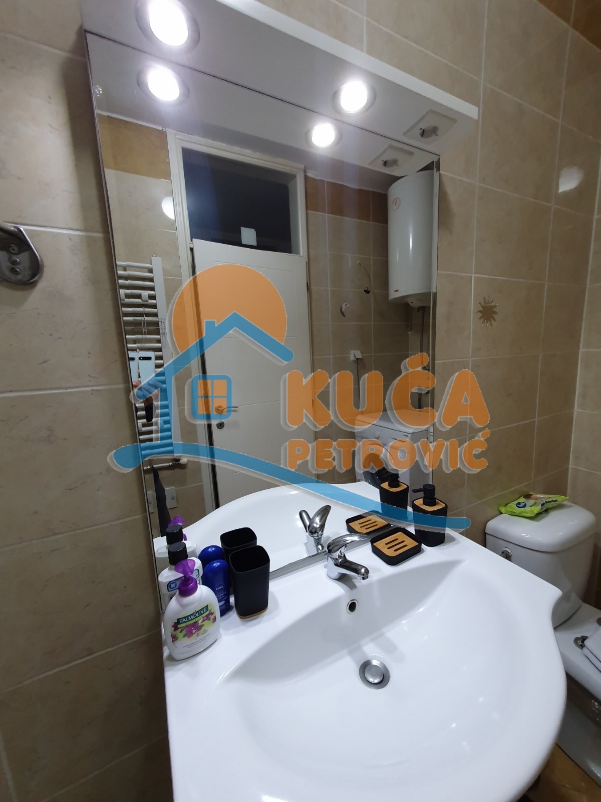 Dvosoban stan, 65 m2, Medijana, Trg kralja Aleksandra Ujedinitelja ID: i-07781 8