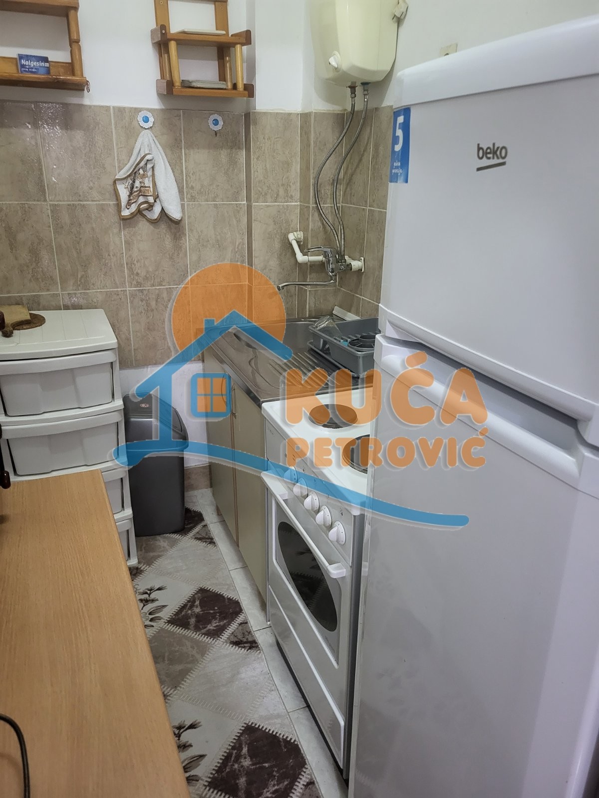 Jednosoban stan, 47 m2, Dom zdravlja, Vojvode Tankosića ID: i-014490 3