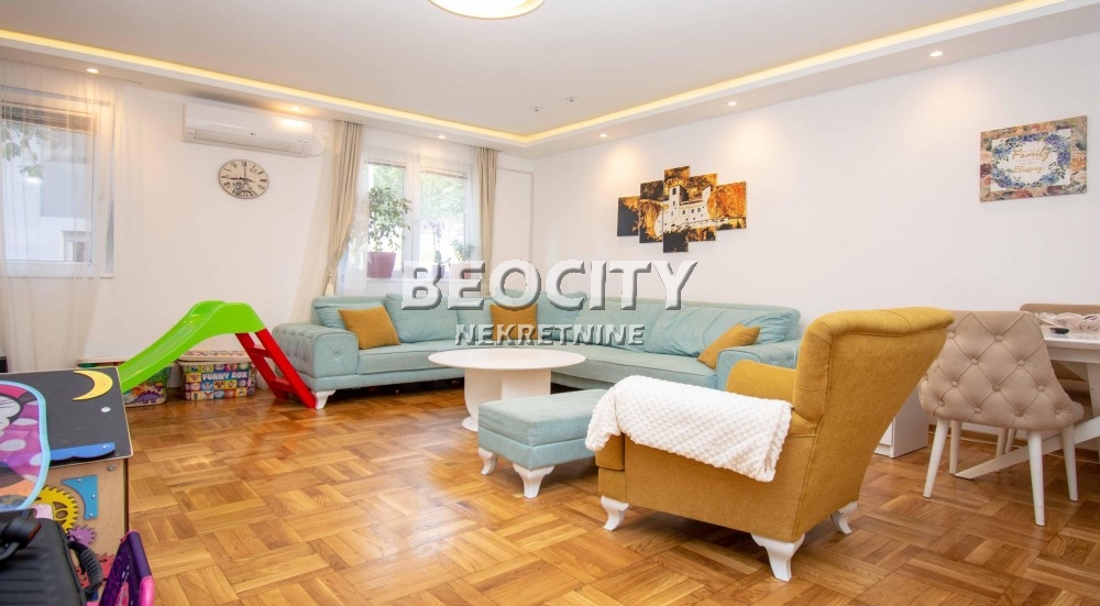 Trosoban stan, 63 m2, Zvezdarska šuma, Murmanska ID: 121058 2