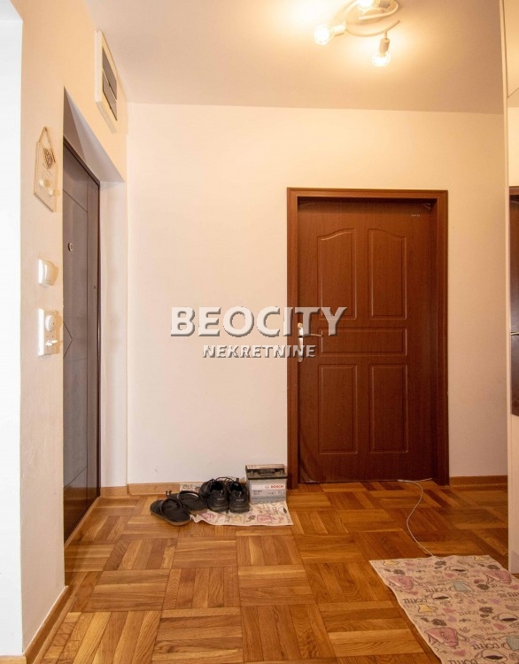 Trosoban stan, 63 m2, Zvezdarska šuma, Murmanska ID: 121058 8