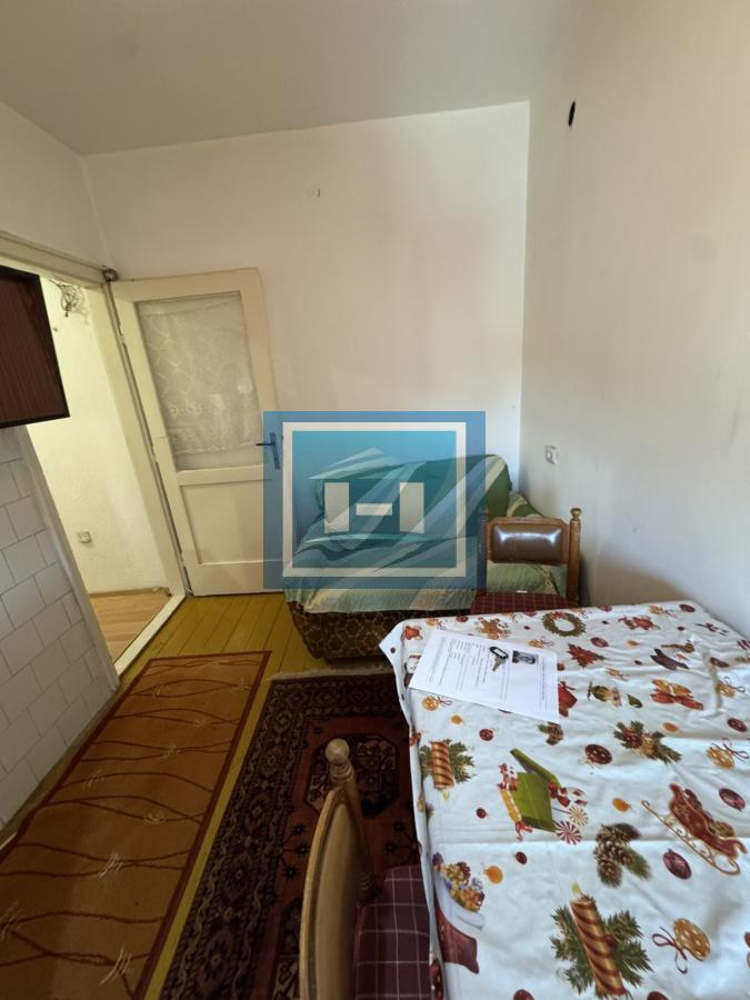 TOP PONUDA u samom CENTRU Ćuprije! Jednosoban stan 37 m² + podrum 5