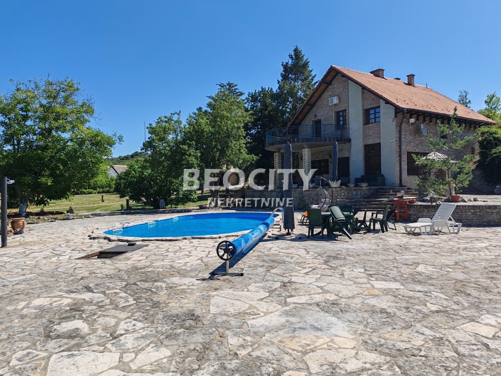 Kuća, 800 m2, Neradin, Luka ID: 121267 1