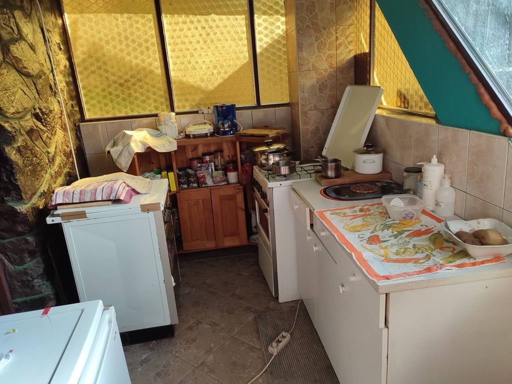 Kuca,CEREVIC,BANOSTOR,kv: 90.00, € 74160, ID: 3054970 11