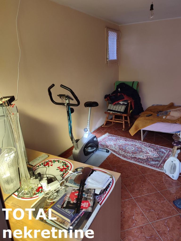 Kuca,CEREVIC,BANOSTOR,kv: 90.00, € 74160, ID: 3054970 2