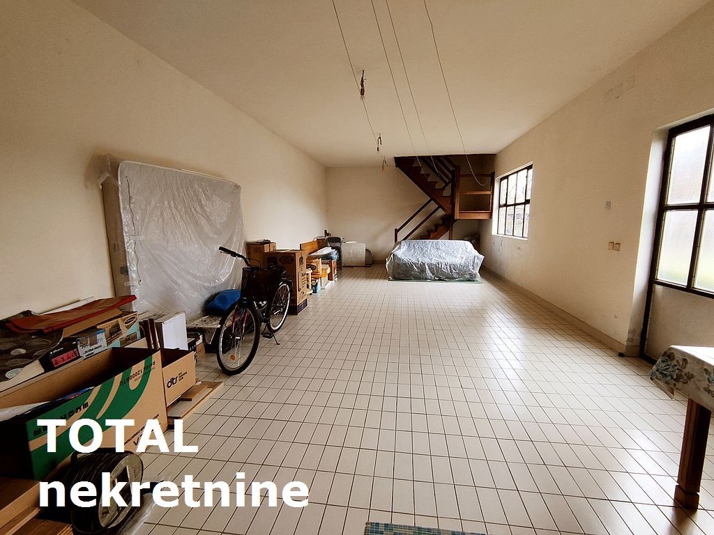 Kuca,KAC,KAC,kv: 300.00, € 280000, ID: 3074421 17