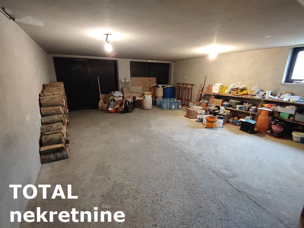 Kuca,KAC,KAC,kv: 300.00, € 280000, ID: 3074421 19