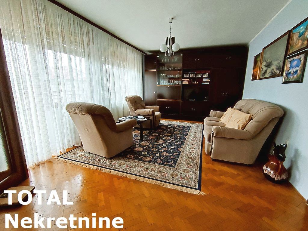 Kuca,KAC,KAC,kv: 300.00, € 280000, ID: 3074421 1