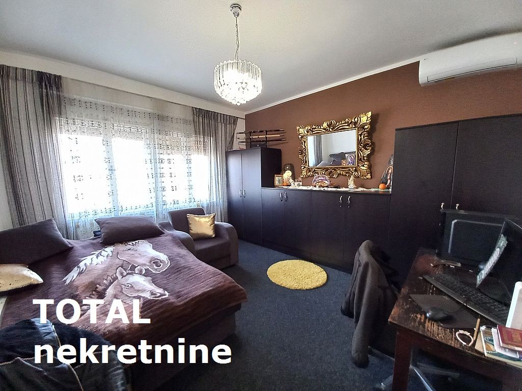 Kuca,NOVI SAD,ADICE,kv: 180.00, € 220000, ID: 3089887 1