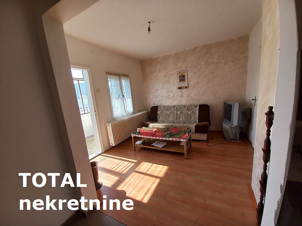 Kuca,NOVI SAD,ADICE,kv: 180.00, € 220000, ID: 3089887 12