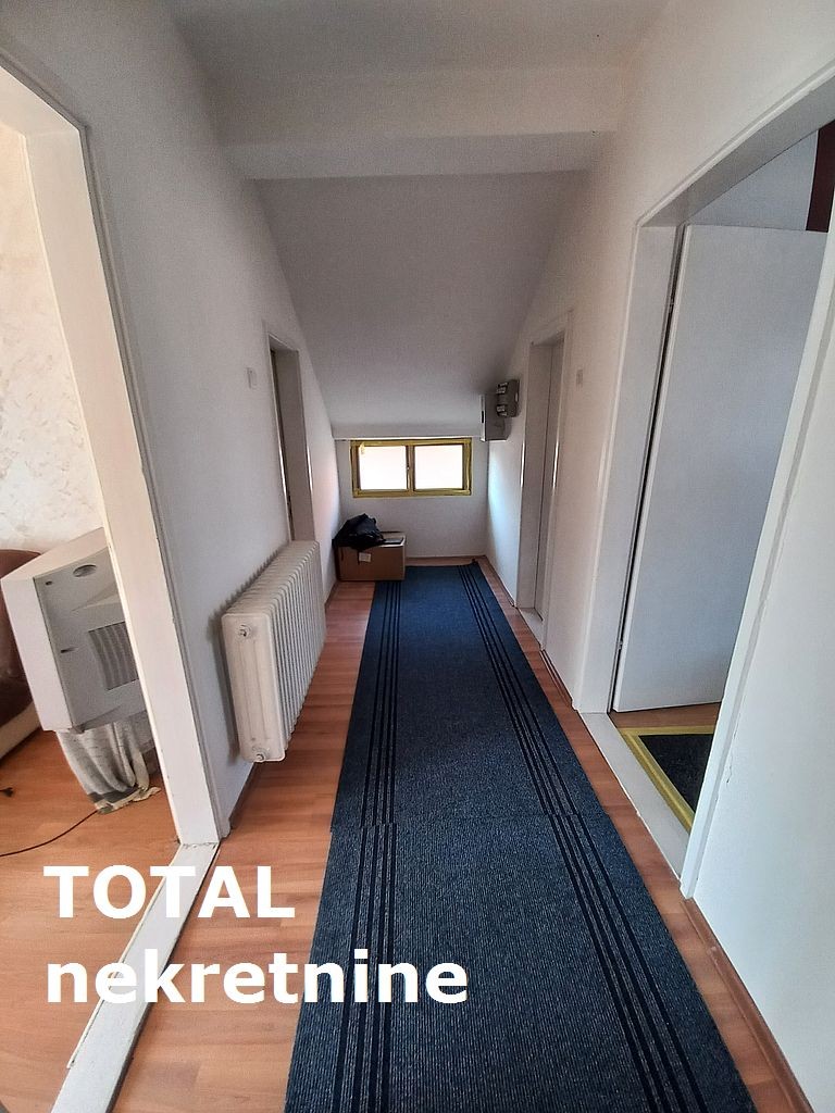 Kuca,NOVI SAD,ADICE,kv: 180.00, € 220000, ID: 3089887 15