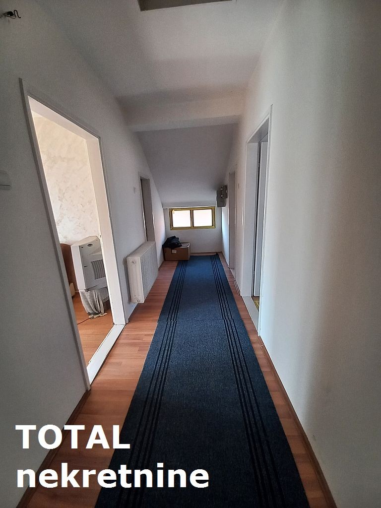 Kuca,NOVI SAD,ADICE,kv: 180.00, € 220000, ID: 3089887 16