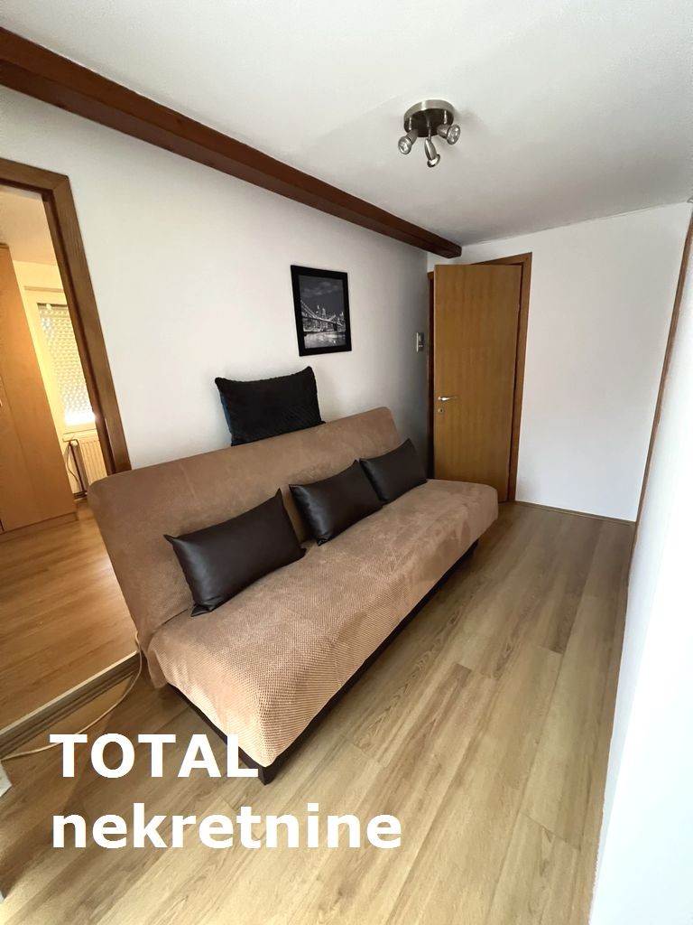 Kuca,NOVI SAD,TELEP,kv: 160.00, € 262650, ID: 3090225 8