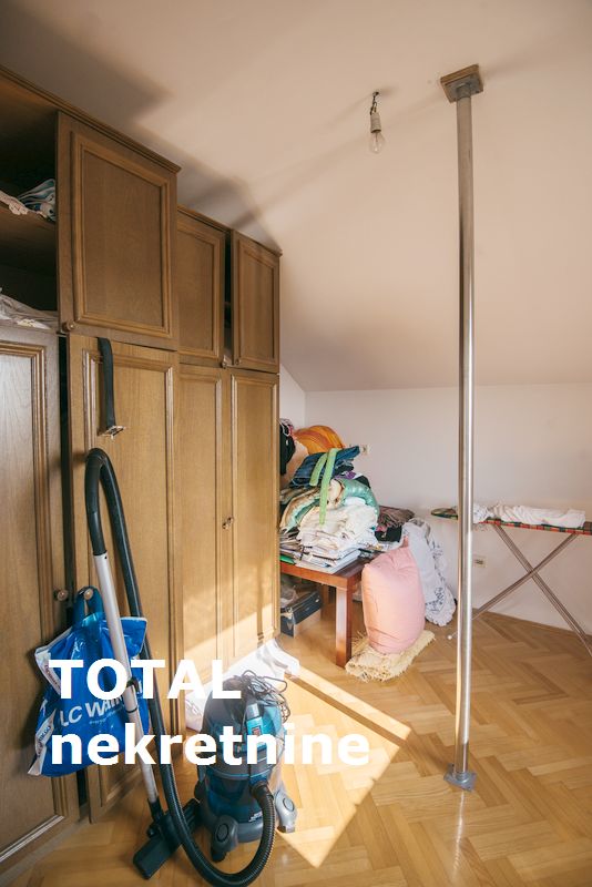 Kuca,PETROVARADIN,MISELUK 3,kv: 290.00, € 370800, ID: 3077841 11