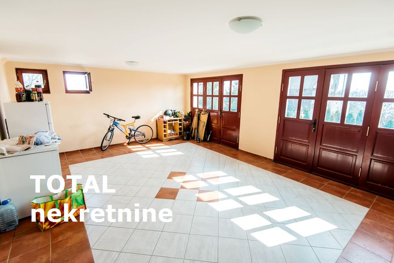 Kuca,PETROVARADIN,MISELUK 3,kv: 290.00, € 370800, ID: 3077841 19