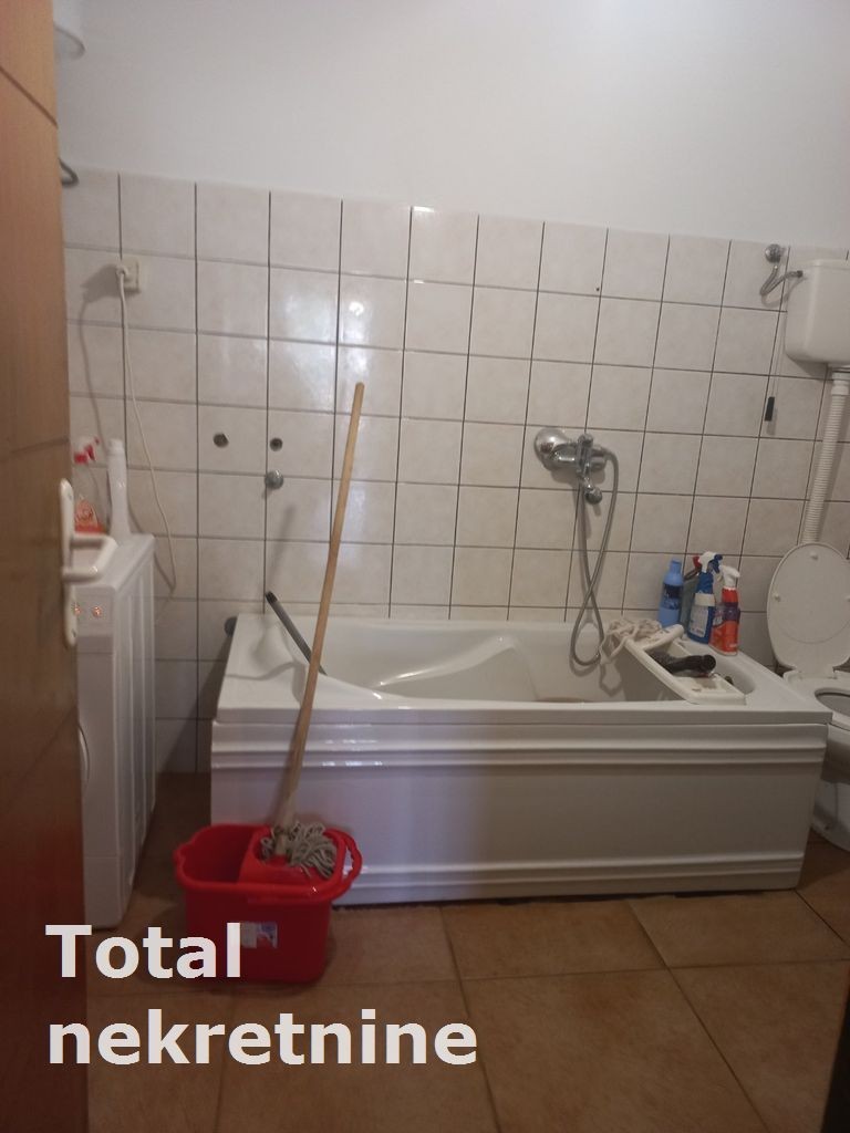 Kuca,PETROVARADIN,PETROVARADIN,kv: 128.00, € 236900, ID: 3090128 7