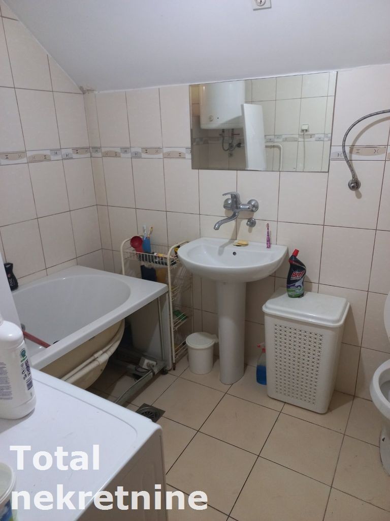 Kuca,PETROVARADIN,PETROVARADIN,kv: 128.00, € 236900, ID: 3090128 8
