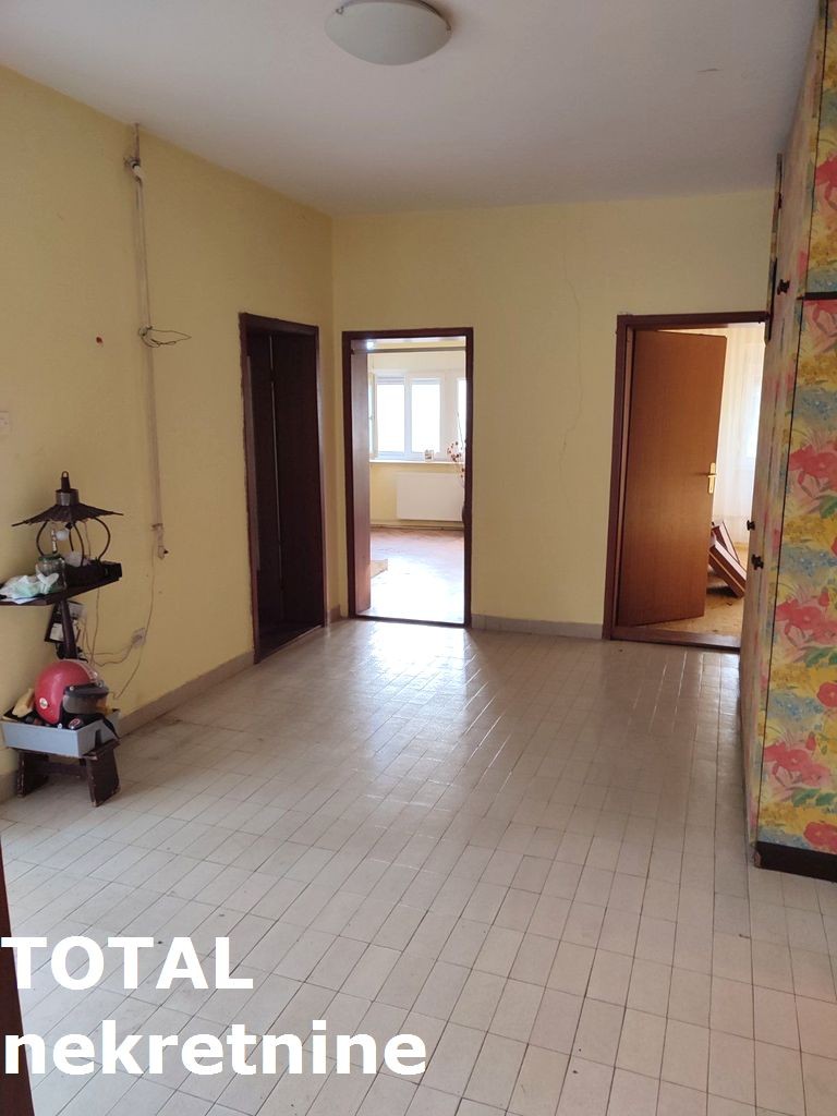 Kuca,SREMSKA KAMENICA,CENTAR,kv: 167.00, € 247200, ID: 3090331 9