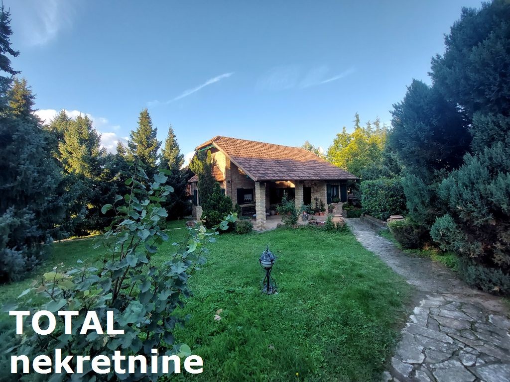 Kuca,SREMSKA KAMENICA,POPOVICA,kv: 200.00, € 824000, ID: 3090240 1