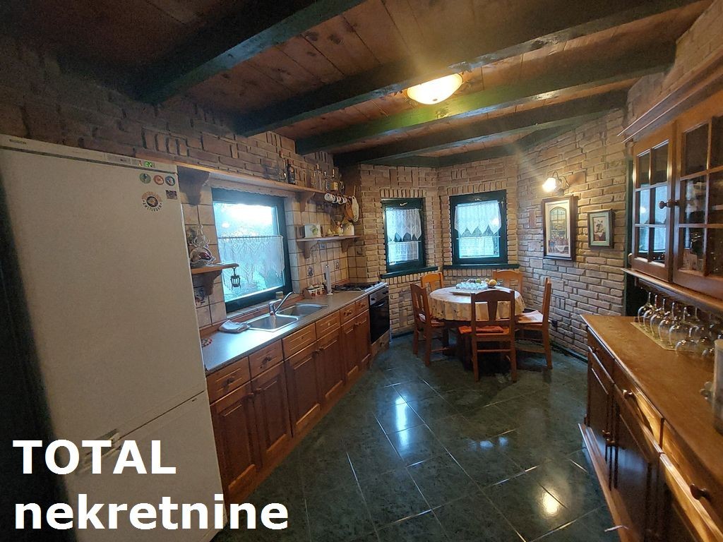 Kuca,SREMSKA KAMENICA,POPOVICA,kv: 200.00, € 824000, ID: 3090240 14