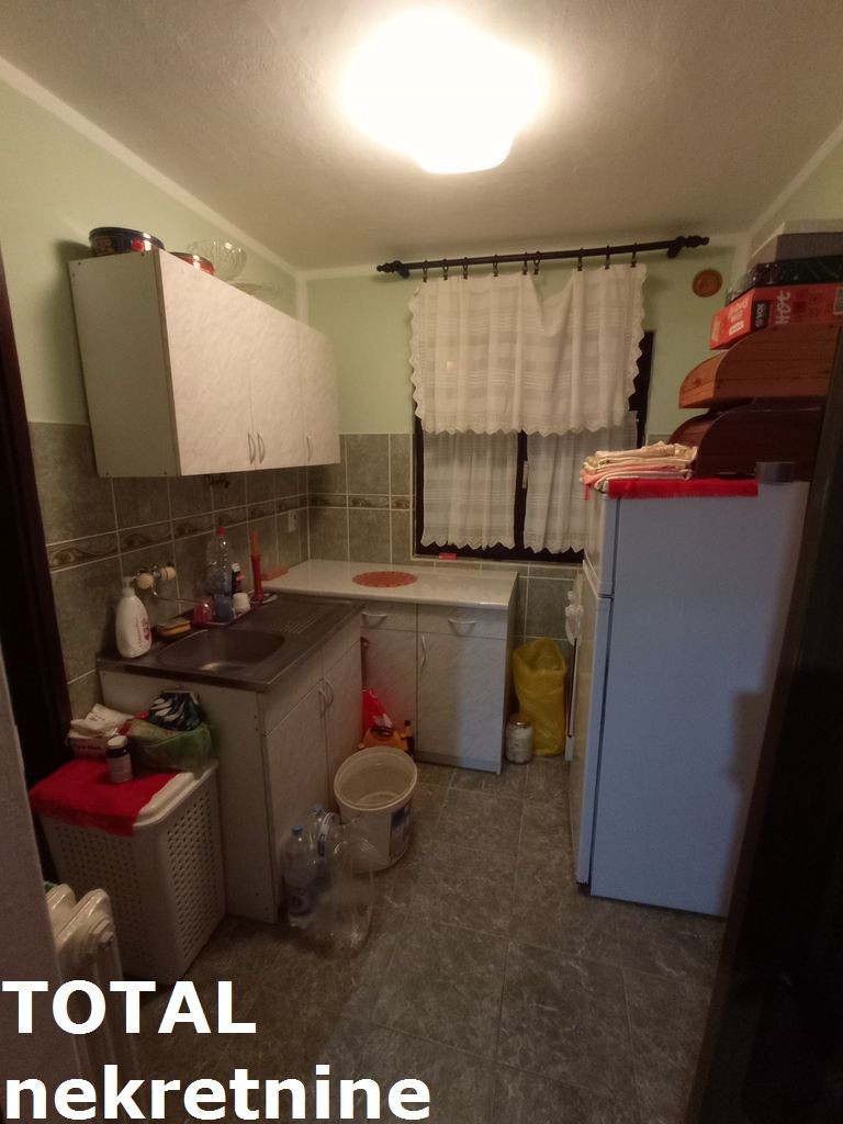 Kuca,SREMSKI KARLOVCI,SREMSKI KARLOVCI,kv: 168.00, € 200850, ID: 3089812 7