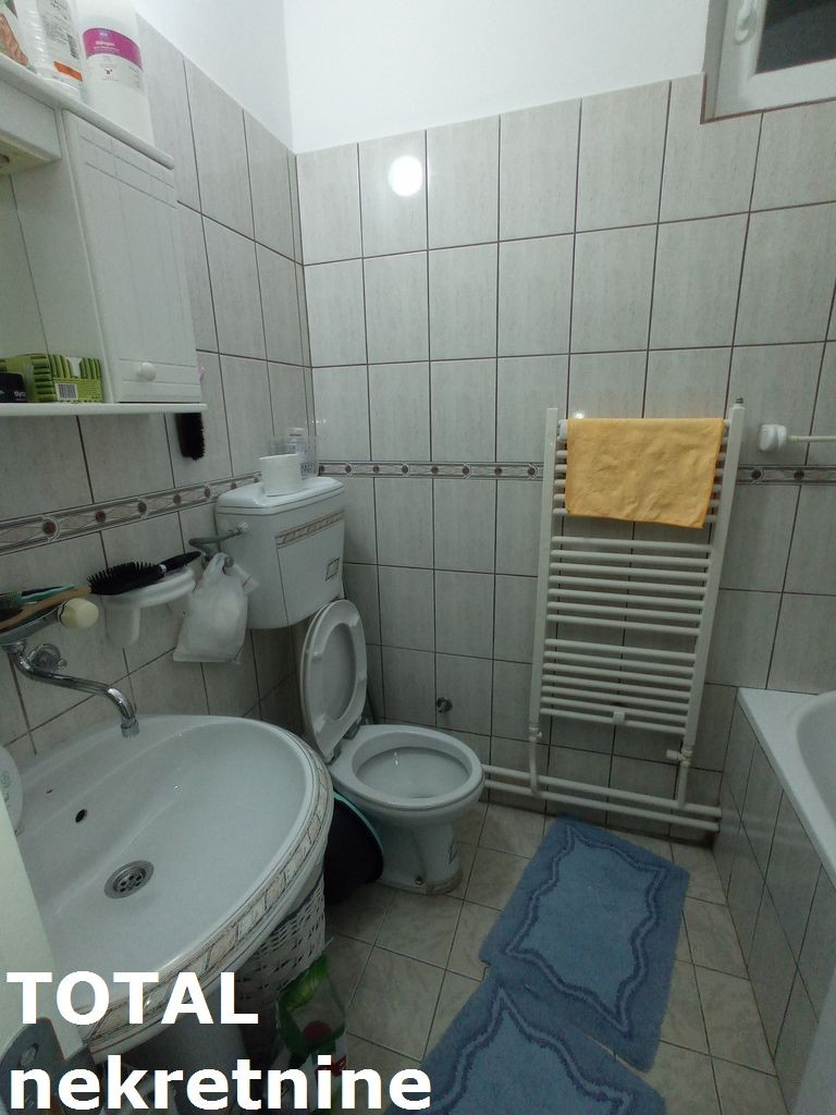 Kuca,SREMSKI KARLOVCI,SREMSKI KARLOVCI,kv: 168.00, € 200850, ID: 3089812 9