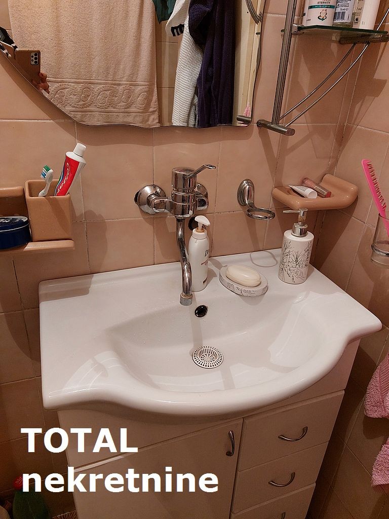 Kuca,VETERNIK,VETERNIK,kv: 240.00, € 195700, ID: 3089867 7