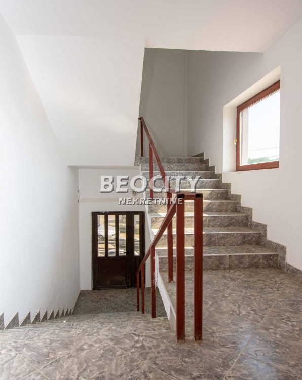 Lokal, 1007 m2, Grocka, Smederevski put ID: 120602 3