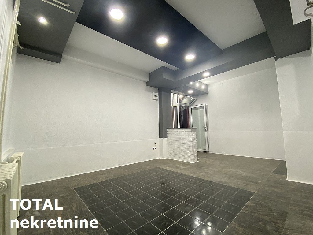 Lokal,NOVI SAD,CENTAR,kv: 29.00, € 46350, ID: 8089641 1