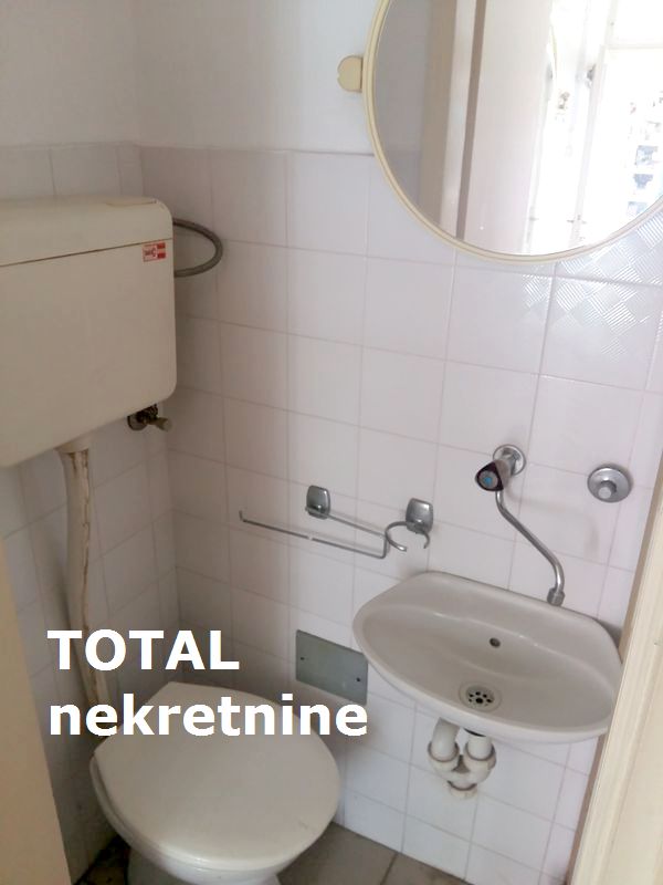 Lokal,NOVI SAD,CENTAR,kv: 52.00, € 160680, ID: 5079090 9