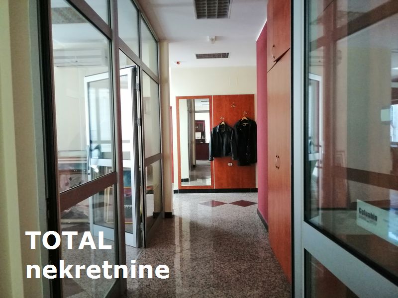 Lokal,NOVI SAD,CENTAR,kv: 91.00, € 206000, ID: 5086668 2