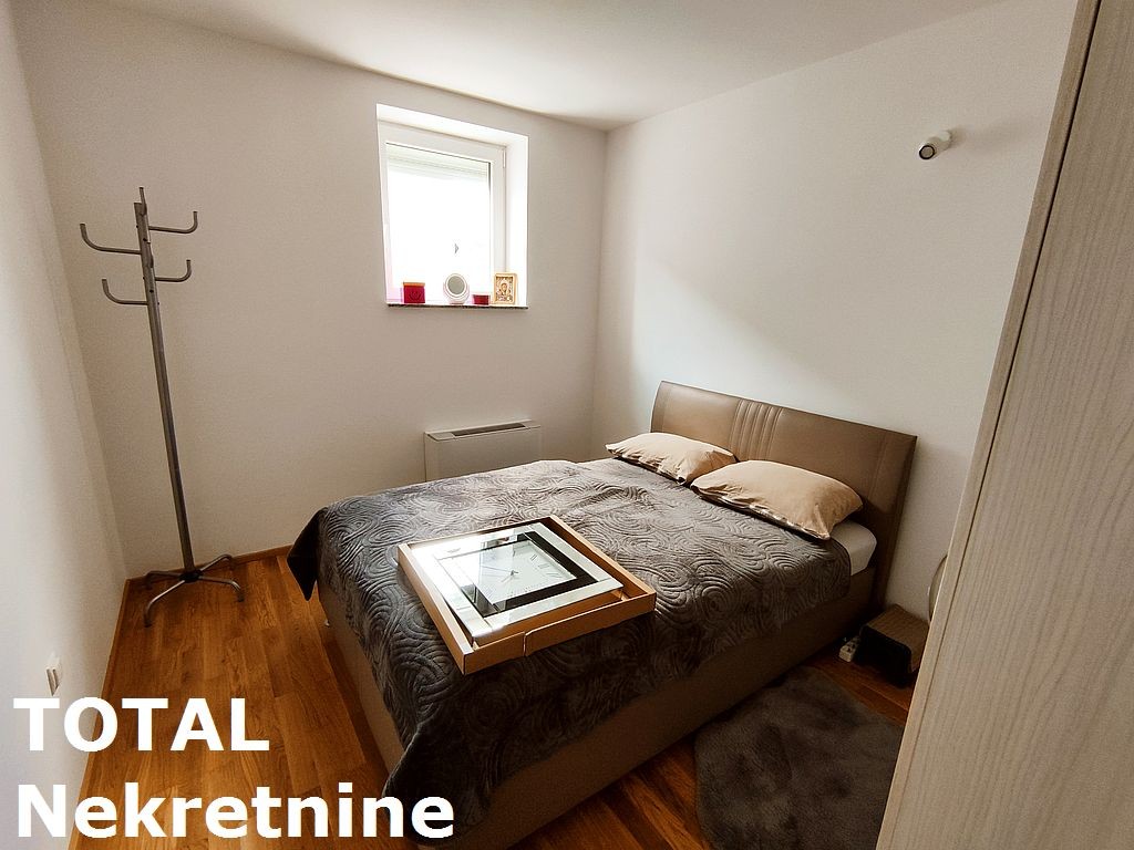 Lokal,VETERNIK,BELI DVORI,kv: 970.00, € 950000, ID: 8089674 14