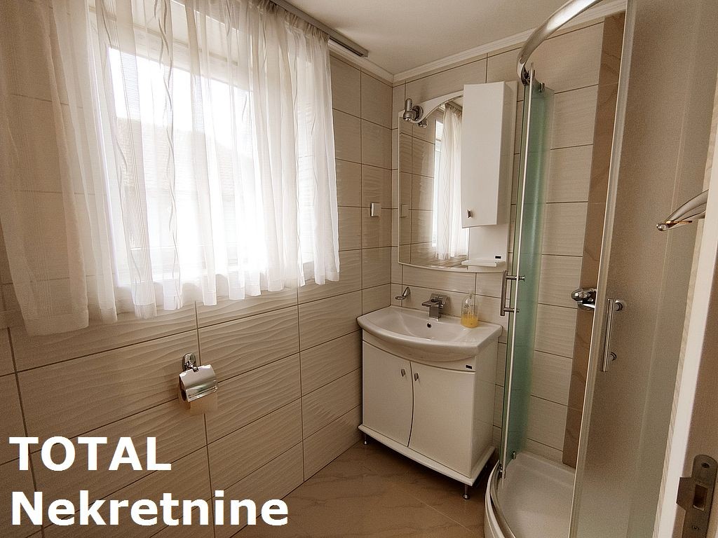 Lokal,VETERNIK,BELI DVORI,kv: 970.00, € 950000, ID: 8089674 21