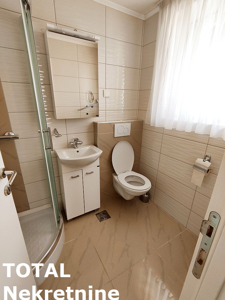 Lokal,VETERNIK,BELI DVORI,kv: 970.00, € 950000, ID: 8089674 22